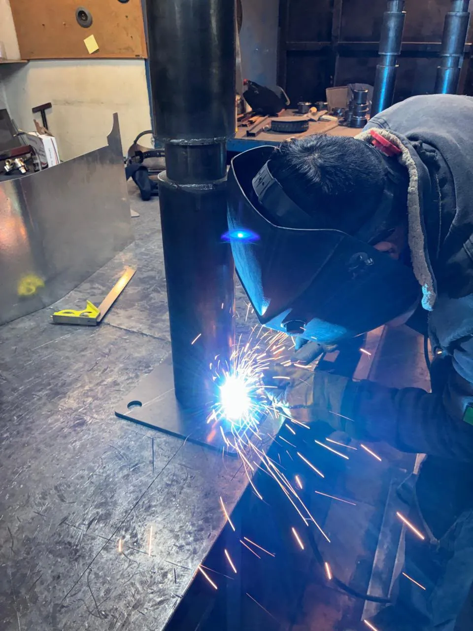 Trabajo de fabricación metálica de Licartlax, foto 3 de 33